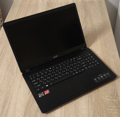 Лот: 23564692. Фото: 1. Acer 15.6" Ryzen 3 3200u/8Gb DDR4... Ноутбуки