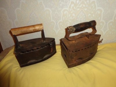 Лот: 25359809. Фото: 1. Угольный утюг времён СССР Касимов... Предметы интерьера и быта