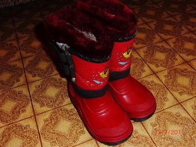 Лот: 1067679. Фото: 1. утепленные резиновые сапожки. Сапоги