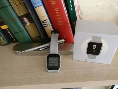 Лот: 11119294. Фото: 1. Xiaomi Amazfit Bip. Смарт часы. Смарт-часы, фитнес-браслеты, аксессуары