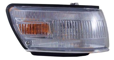 Лот: 7383716. Фото: 1. Габарит Прав. Toyota Sprinter... Оптика и освещение