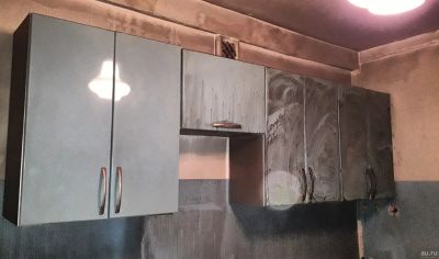 Лот: 14774715. Фото: 1. Кухонный гарнитур, б.у. Со следами... Кухонные гарнитуры
