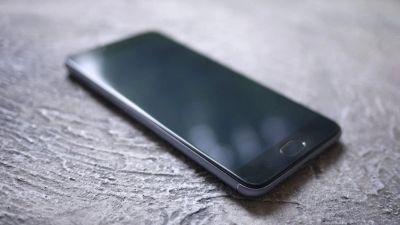 Лот: 11952070. Фото: 1. meizu l681h не рабочий. Дисплеи, дисплейные модули, тачскрины