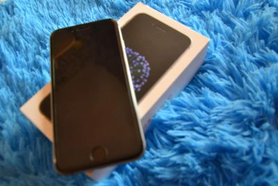 Лот: 8226234. Фото: 1. Продам iPhone 6 16gb на гарантии. Смартфоны