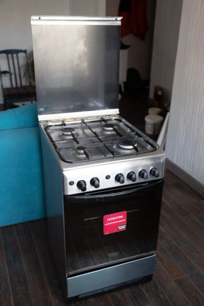 Лот: 18820905. Фото: 1. Газовая плита Hotpoint-Ariston. Плиты, духовые шкафы, варочные поверхности