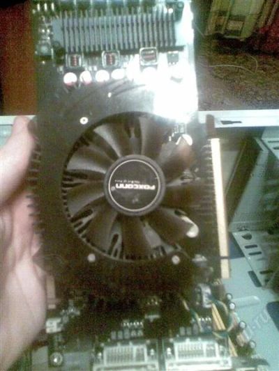 Лот: 1267205. Фото: 1. Foxconn 9600GT. Видеокарты