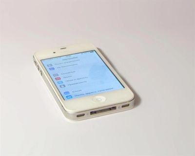 Лот: 3588581. Фото: 1. Iphone 4s 16gb white. Смартфоны