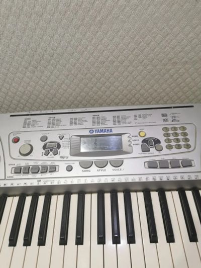 Лот: 6209887. Фото: 1. Синтезатор Yamaha PSR-275. Клавишные