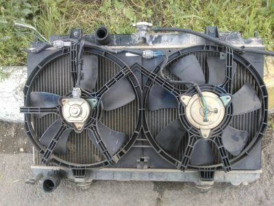 Лот: 3021541. Фото: 1. Радиатор от nissan ad (бензин). Другое (автозапчасти)