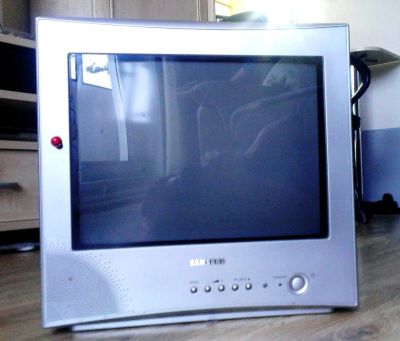 Лот: 4667734. Фото: 1. Телевизор Samsung 15'. Телевизоры