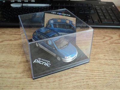 Лот: 2630495. Фото: 1. Toyota Picnic (Ipsum) от Vitesse... Автомоделизм