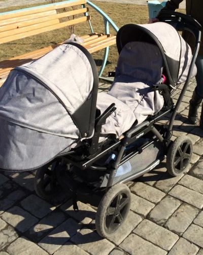 Лот: 10663301. Фото: 1. Коляска для двойни. Коляска Peg-Perego... Коляски