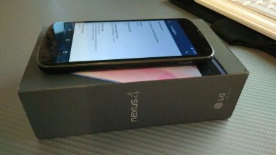 Лот: 11318992. Фото: 1. Смартфон LG Nexus 4 (E960) 16... Смартфоны