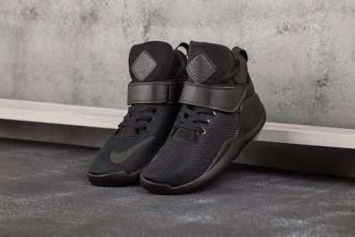 Лот: 11146720. Фото: 1. Кроссовки Nike Kwazi (6111). Кеды, кроссовки, слипоны