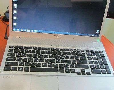 Лот: 6763067. Фото: 1. Sony Vaio PCG-81211V. Ноутбуки