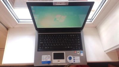 Лот: 9137055. Фото: 1. Ноутбук для игр типа танков. Ноутбуки