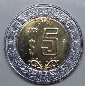 Лот: 1583376. Фото: 1. Мексика. 5 песо 2006г. Биметалл... Америка