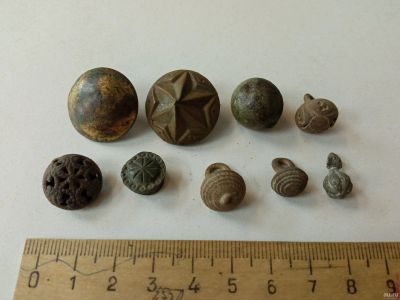 Лот: 18363569. Фото: 1. Пуговицы старинные. Предметы интерьера и быта