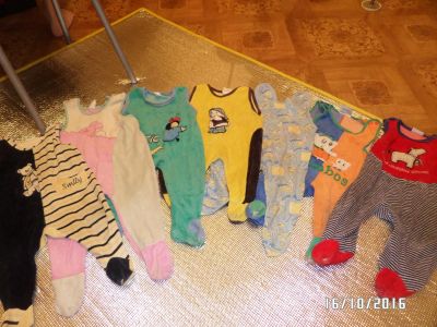 Лот: 8370132. Фото: 1. пакет вещей от 0-6мес (ползунки... Другое (одежда и аксессуары)