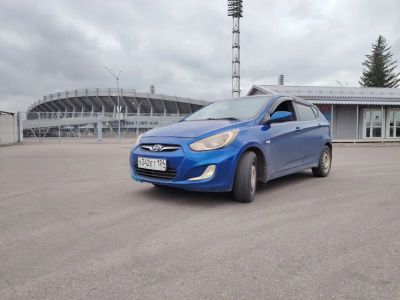 Лот: 25720730. Фото: 1. Hyundai Solaris 1.6 AT, 2012. Автомобили