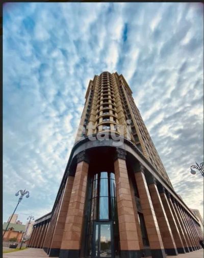 Лот: 20409931. Фото: 1. Продам 3-комн. кв. 131.1 кв.м... Квартиры, студии