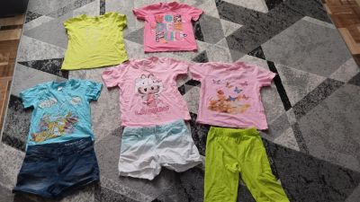 Лот: 25761890. Фото: 1. Вещи на девочку. Верхняя одежда