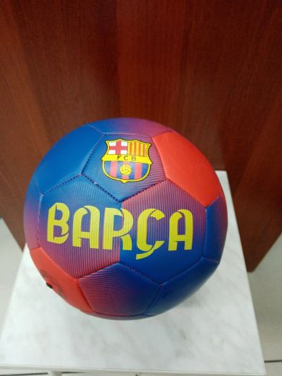 Лот: 16209028. Фото: 1. Мяч Барселона размер 5 футбольный... Мячи, ракетки, шайбы, клюшки