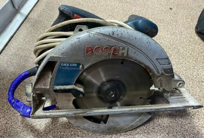 Лот: 20320033. Фото: 1. Дисковая пила BOSCH GKS 190, 1400... Электроинструмент