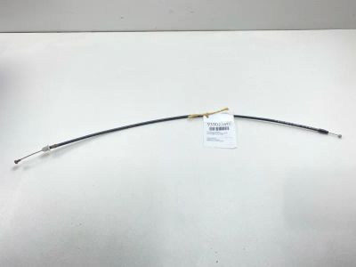 Лот: 24774626. Фото: 1. Трос ручного тормоза Porsche Cayenne... Двигатель и элементы двигателя