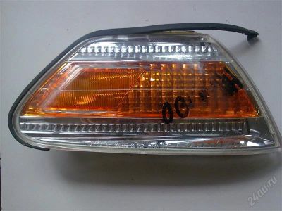 Лот: 1187960. Фото: 1. Габарит Toyota Mark 2 100. Оптика и освещение
