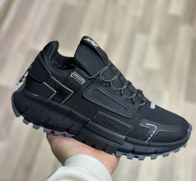 Лот: 21128927. Фото: 1. Кроссовки зимние Reebok zig kinetica... Кеды, кроссовки, слипоны