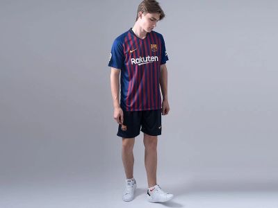 Лот: 10960234. Фото: 1. Футбольная форма Nike FC Barcelona... Форма