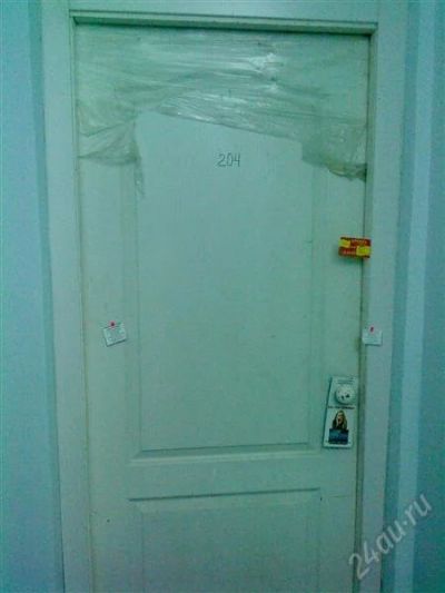 Лот: 998680. Фото: 1. дверь деревянная. Фурнитура, комплектующие