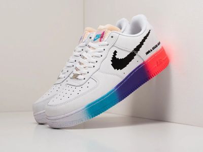 Лот: 18166706. Фото: 1. Кроссовки Nike Air Force 1 Low... Кеды, кроссовки, слипоны