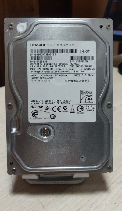 Лот: 20997642. Фото: 1. HDD 250 Гб/Hitachi/3,5''/Sata... Жёсткие диски (HDD)