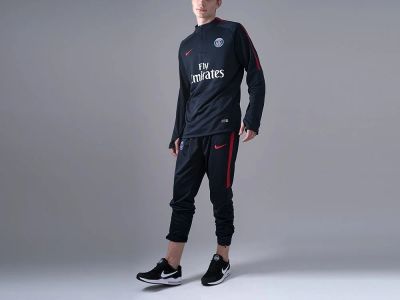 Лот: 9262073. Фото: 1. Спортивный костюм Nike FC PSG... Форма