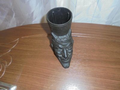 Лот: 9991385. Фото: 1. карандашница сапог мефистофель. Предметы интерьера и быта
