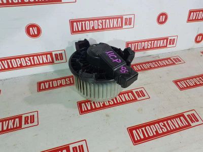 Лот: 20897999. Фото: 1. Моторчик печки Toyota Vitz NCP95... Двигатель и элементы двигателя
