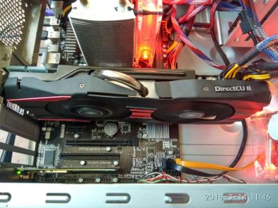 Лот: 11175966. Фото: 1. Видеокарта ASUS r9 280x directcu... Видеокарты