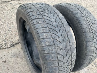 Лот: 16838032. Фото: 1. Б/у шины зимние 2шт. изношенные... Шины