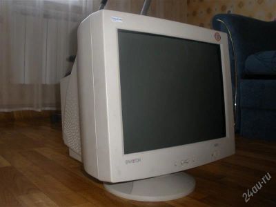 Лот: 2909733. Фото: 1. 17'"Samsung Samtron 76 DF. ЭЛТ-мониторы