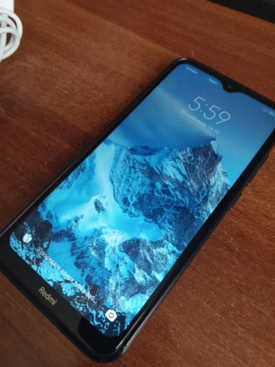 Лот: 20356814. Фото: 1. Redmi 8A 2/32. Смартфоны