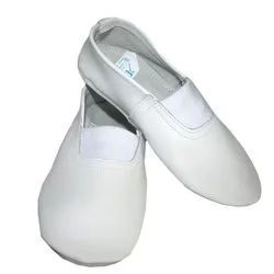 Лот: 8112795. Фото: 1. Чешки белые р.36, по стельке 22... Кеды, кроссовки