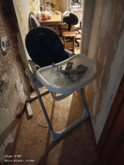 Лот: 20053336. Фото: 1. детский стул-стол для кормления... Ванночки, сиденья, горшки
