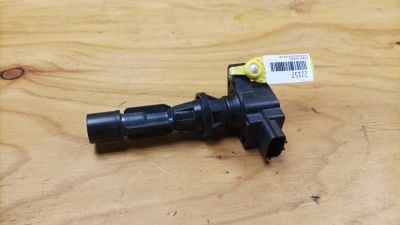 Лот: 18529975. Фото: 1. Катушка зажигания Mazda Axela... Электрооборудование