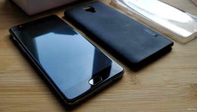 Лот: 13479788. Фото: 1. OnePlus 3T 6/64 one plus 1+. Смартфоны