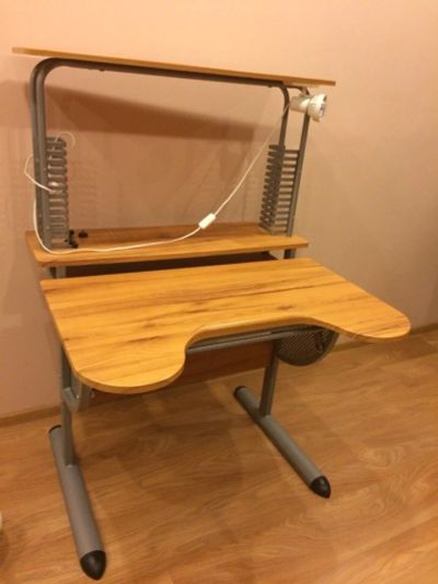 Лот: 4986048. Фото: 1. Компьютерный стол. Компьютерные и письменные столы