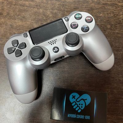 Лот: 21641053. Фото: 1. Геймпад джойстик Dualshock 4 v... Аксессуары, геймпады