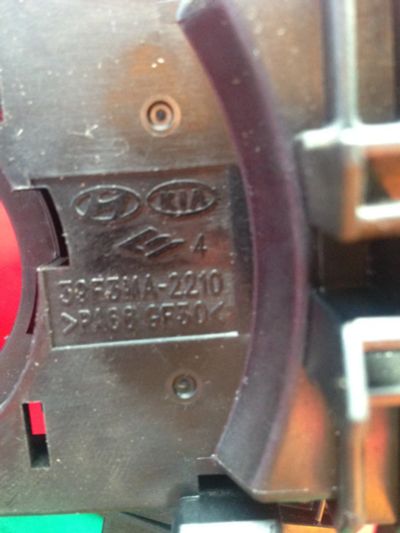 Лот: 4939675. Фото: 1. Подрулевой переключатель Hyundai... Салон