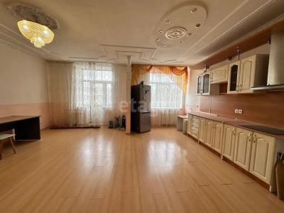 Лот: 25291912. Фото: 1. 3-комн. квартира , Железногорск... Квартиры, студии